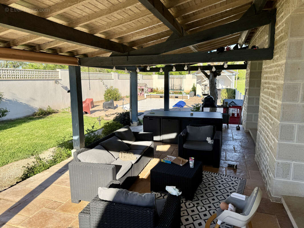 Maison à SAINT-AULAIRE