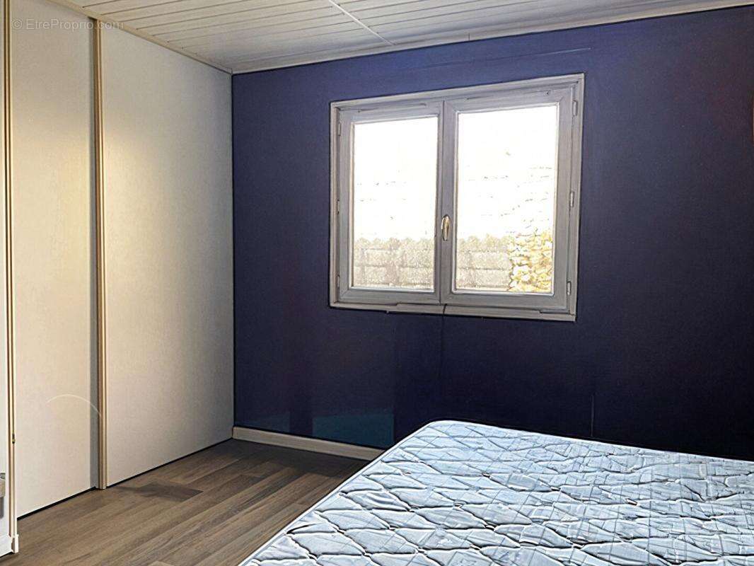 Maison à rénover avec beau potentiel - 105 m² - Proche La Rochelle - photo 6