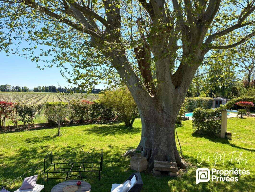 Maison à CAMARET-SUR-AIGUES