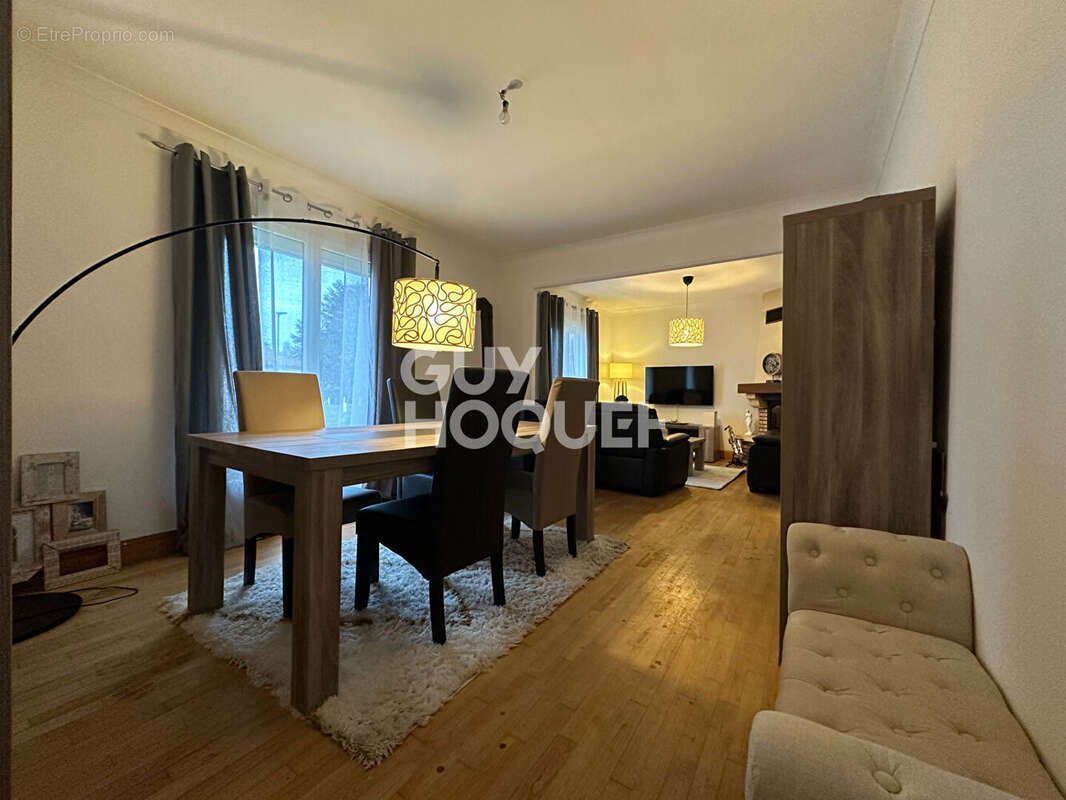 Maison à OUILLY-LE-VICOMTE