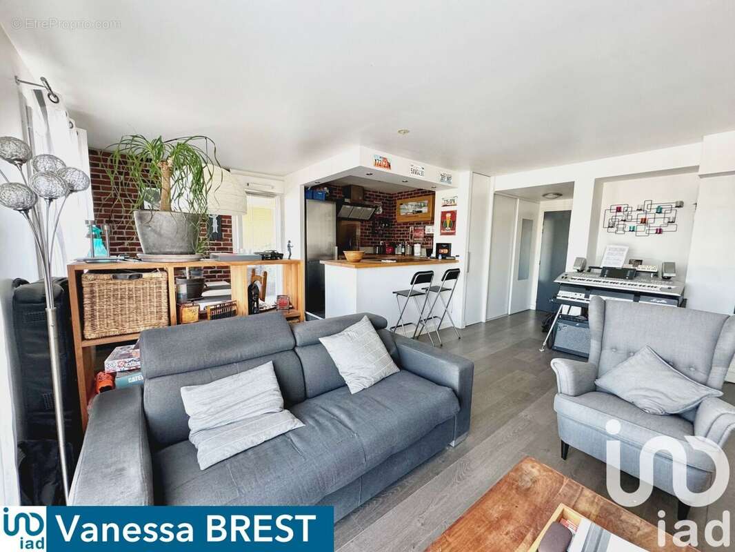 Photo 4 - Appartement à VILLEJUST