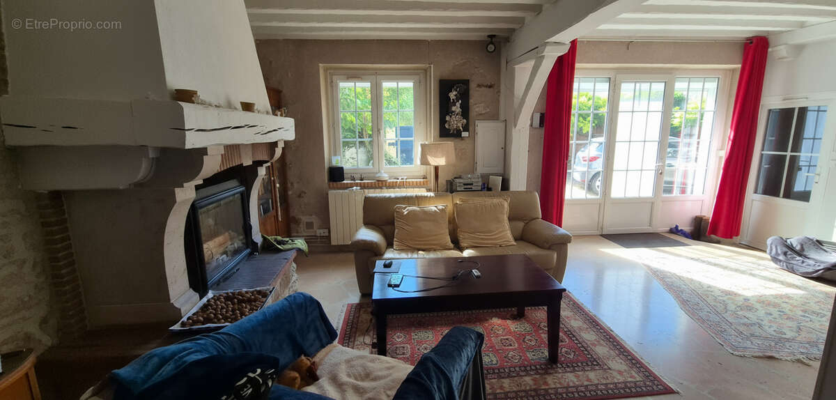 Maison à HUISSEAU-SUR-MAUVES