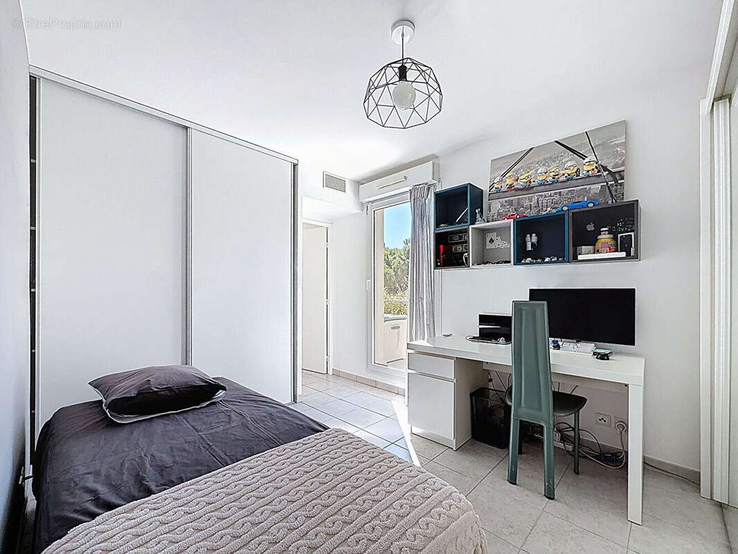 Appartement à MARSEILLE-12E