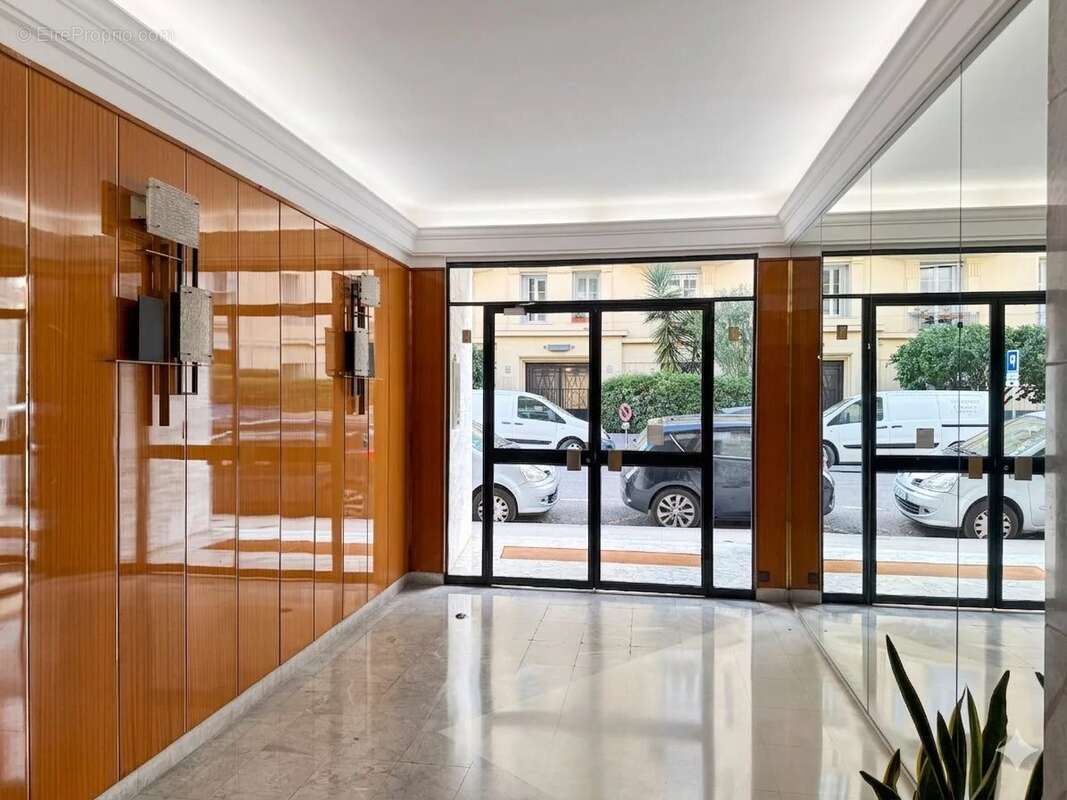 Appartement à NICE