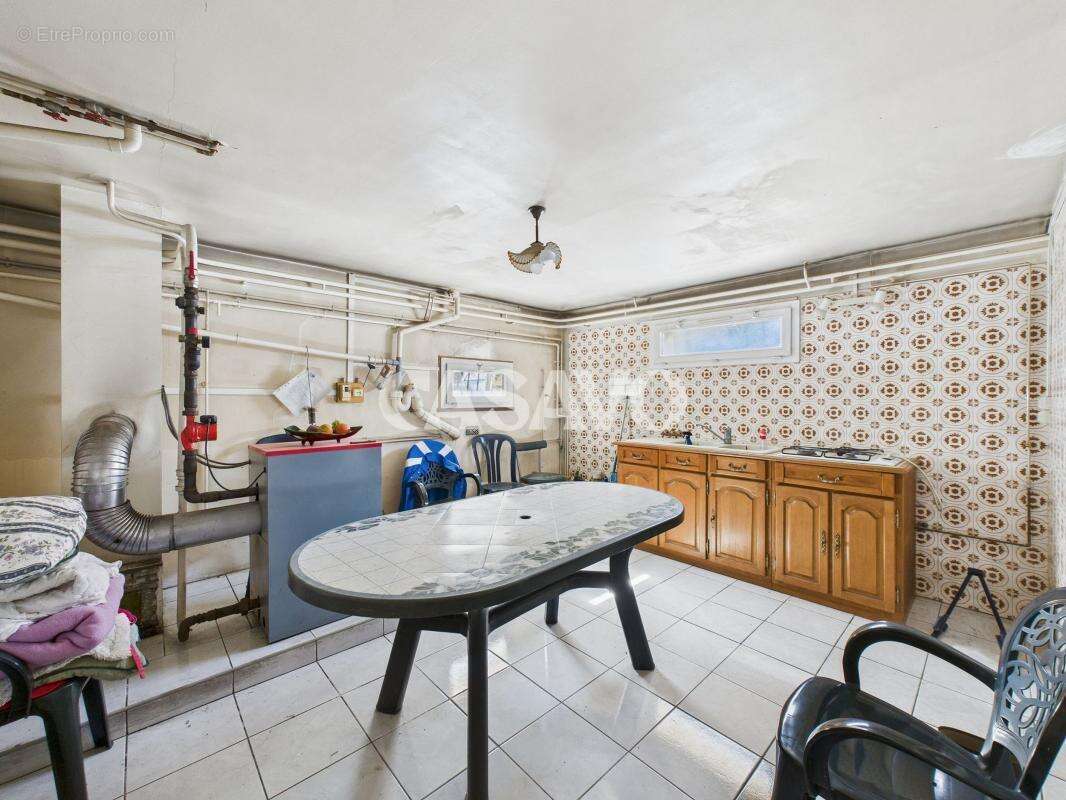 Maison à VILLENEUVE-LE-ROI