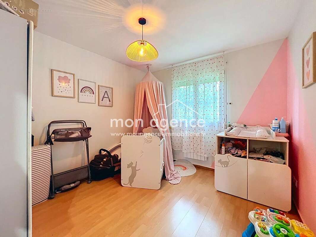 Maison à SAINT-VICTOR-L&#039;ABBAYE