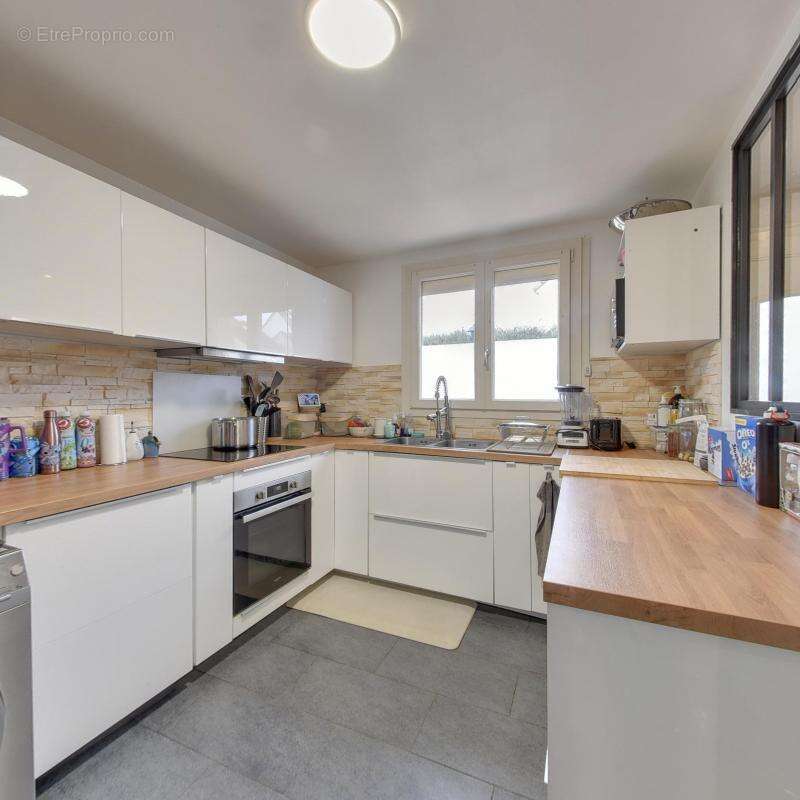 Maison à TREMBLAY-EN-FRANCE