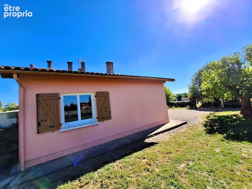  À VENDRE  Maison 3 chambres avec garage de 50 m² et terrain de 2 500 m² à Vergoignan - photo 22