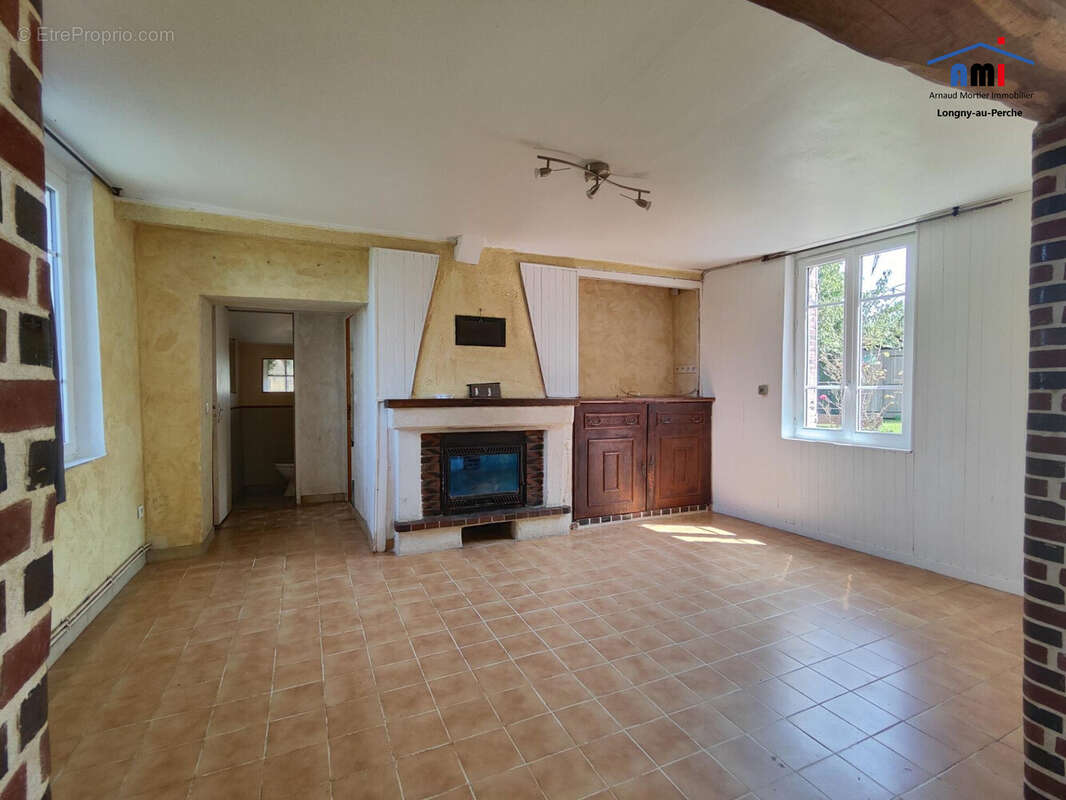 Maison à LONGNY-AU-PERCHE