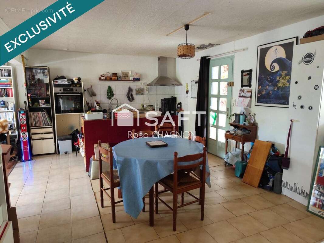 Maison 154 m² à Puy-De-Serre  - photo 2