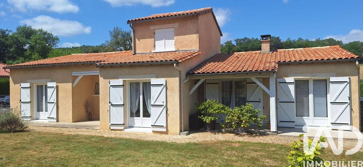 Photo 1 - Maison à COURSAC