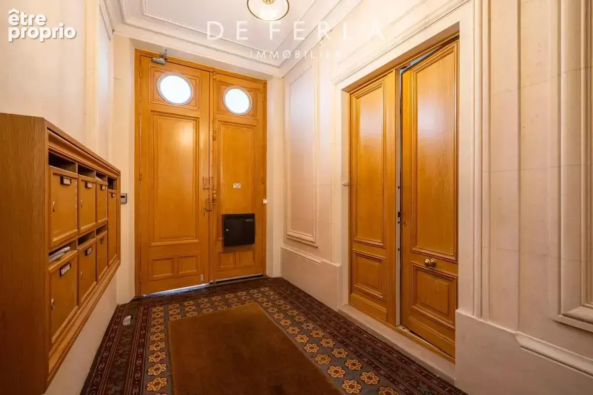 Studio à rénover avec mezzanine - Place Maubert/Boulevard Saint-Germain - photo 9