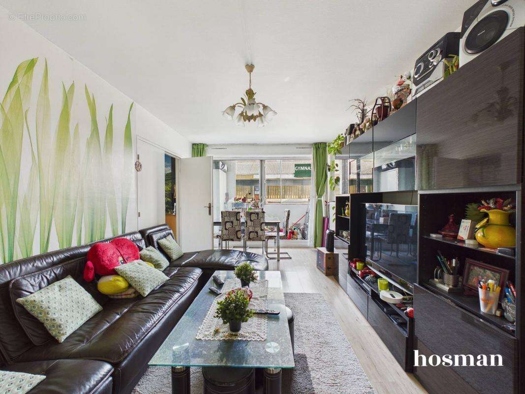Appartement à COLOMBES