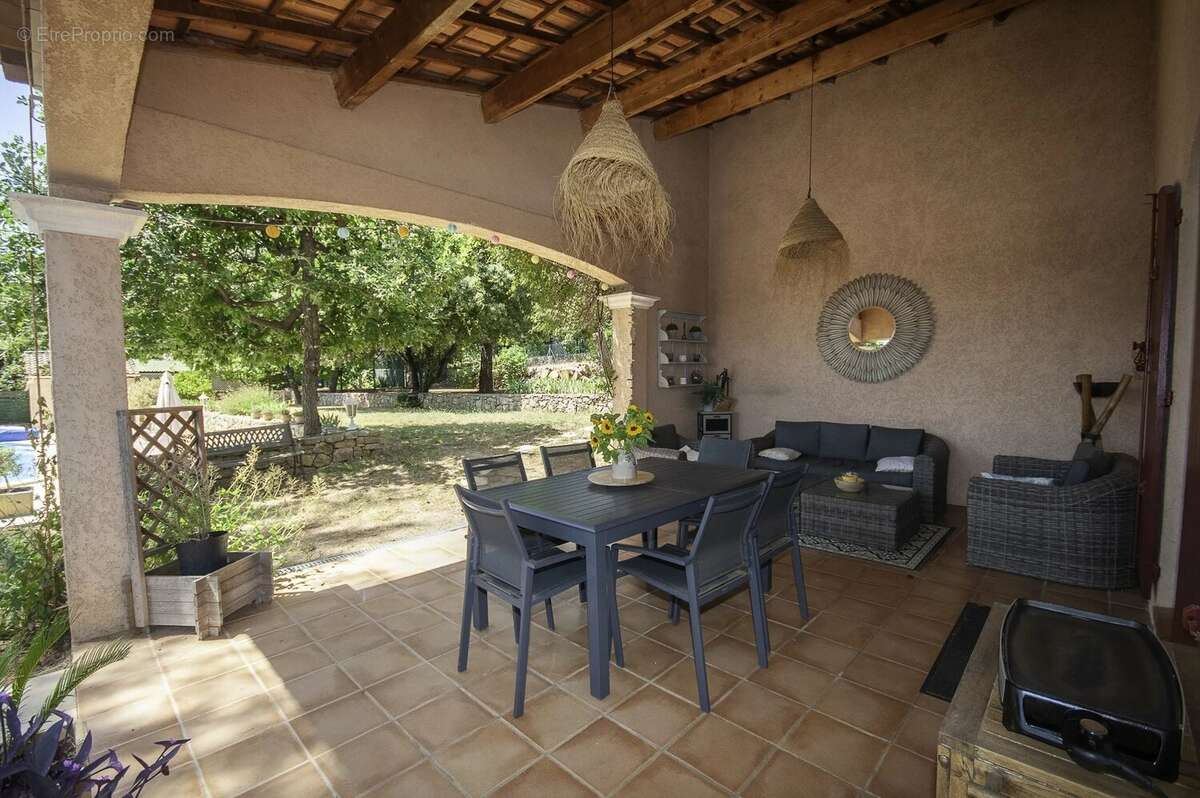 Maison à MONTFORT-SUR-ARGENS
