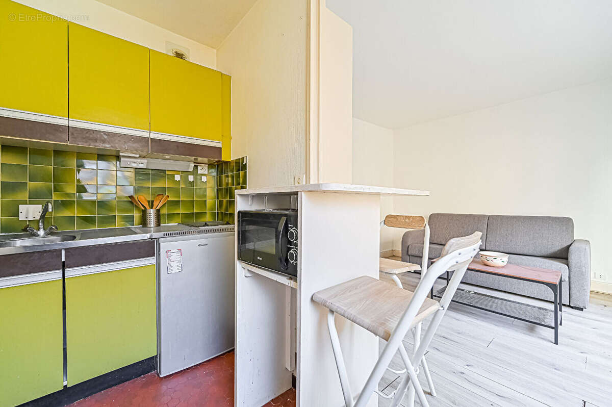 Appartement à PARIS-18E