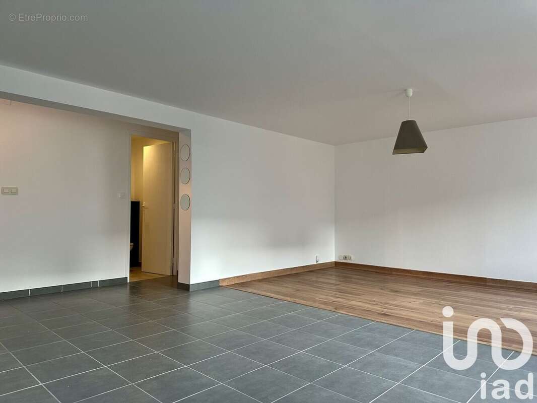 Photo 2 - Appartement à LAMBALLE
