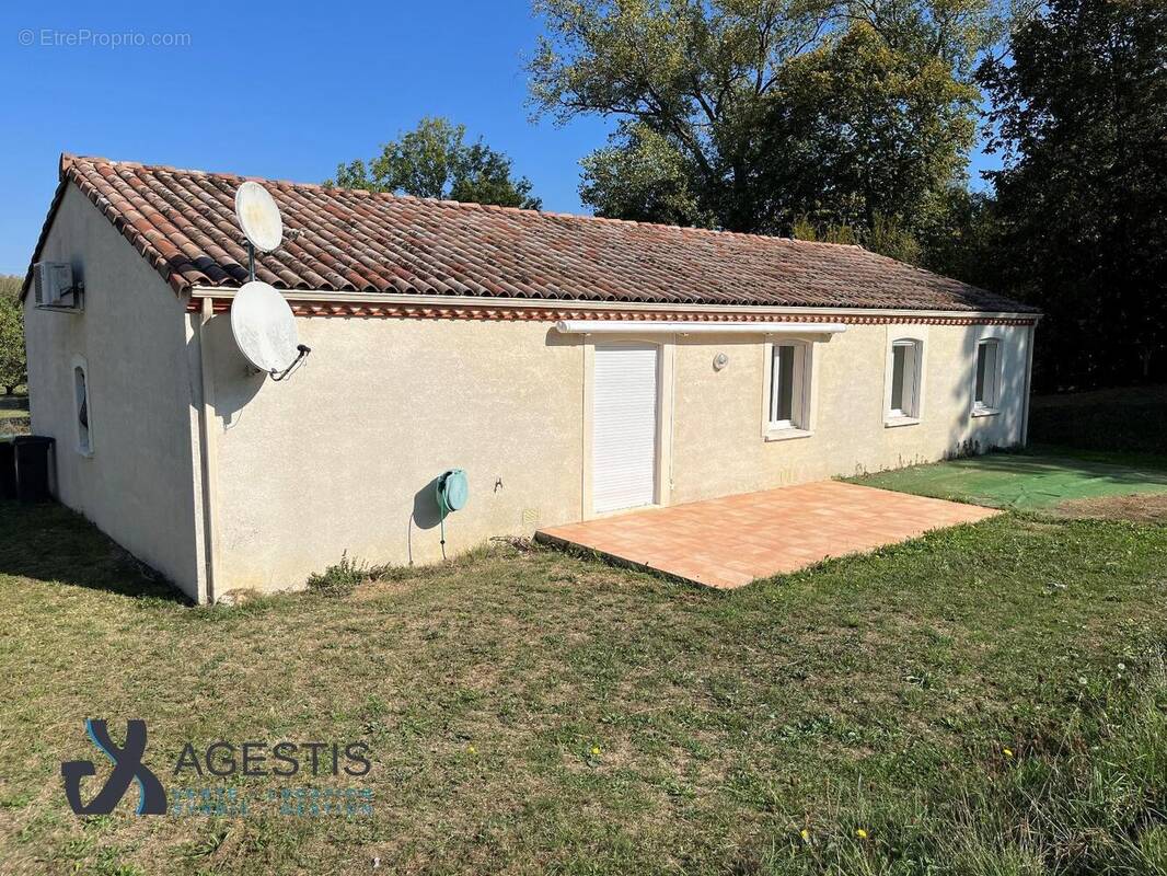  - Maison à SAIX