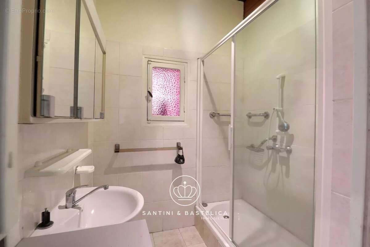 Maison à rénover 160 m² à Sari-d'Orcino - photo 8