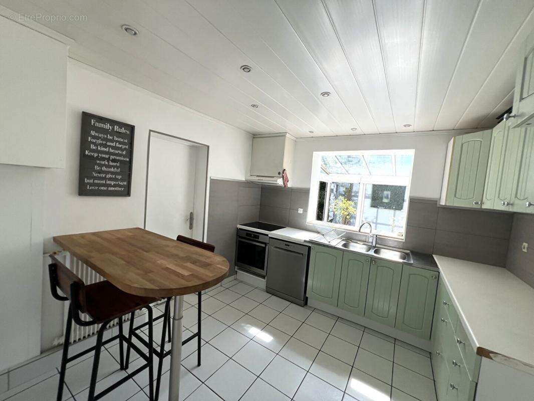 Maison à VILLEPREUX