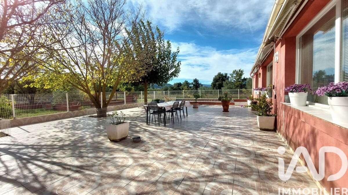 Photo 3 - Maison à GAREOULT