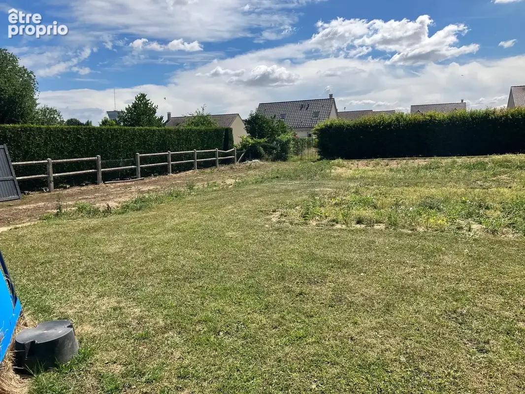 Crevecoeur le grand, beau terrain, très belle façade ! - photo 3