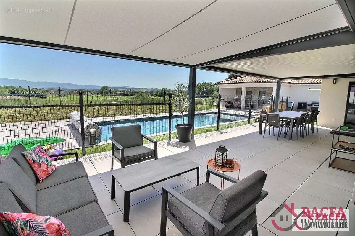 Villa moderne de plain-pied 220 m² -CASTRES - photo 3