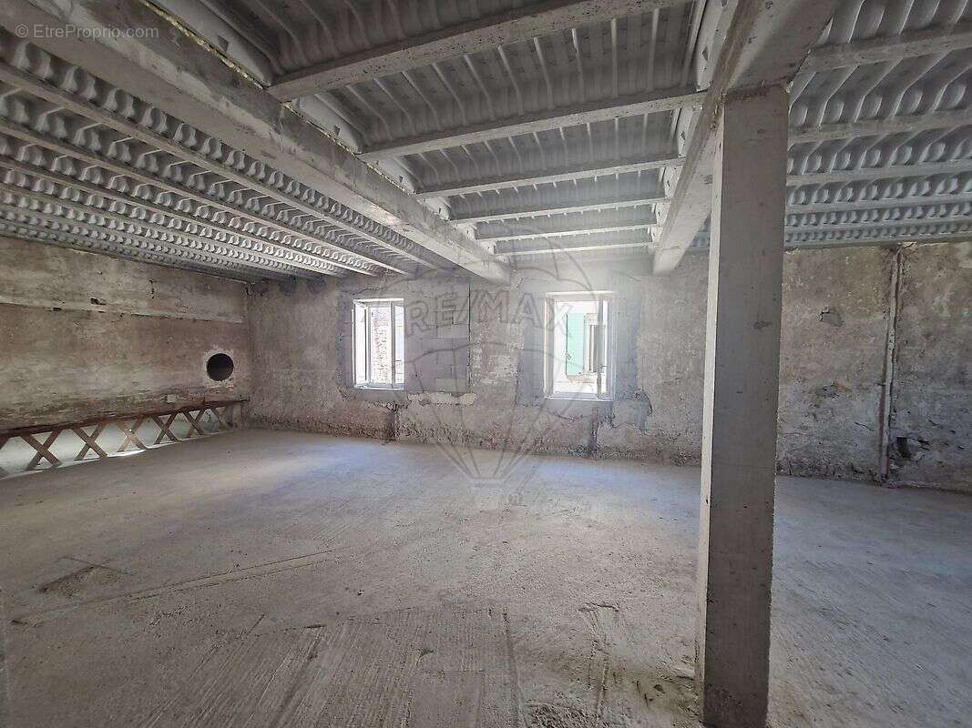 Appartement à VILLEFRANCHE-SUR-SAONE