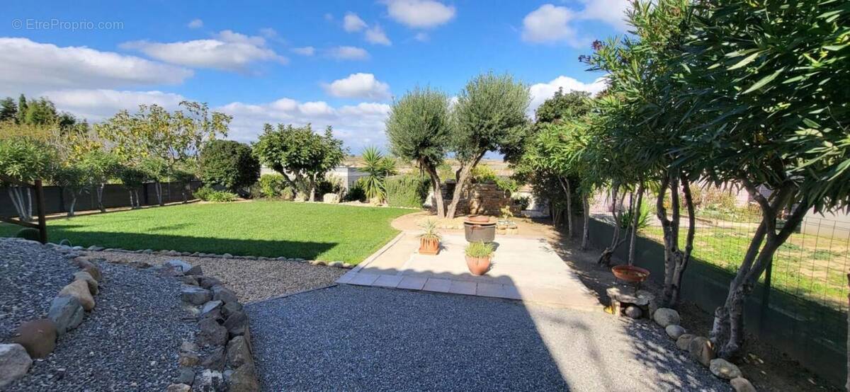 Maison à VENTENAC-EN-MINERVOIS