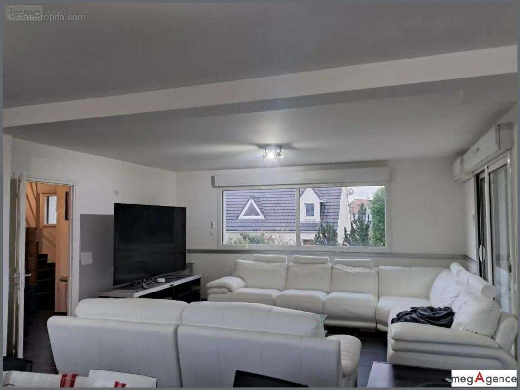 Maison à SAINT-MARTIN-BOULOGNE