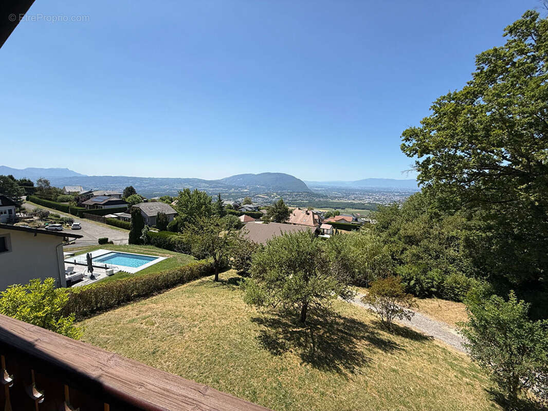 A vendre en exclusivité Chalet  de137 m² utiles sur le côteau de Cranves-Sales - photo 2