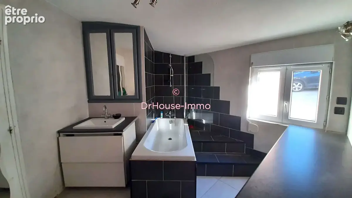 Maison 5 pièces 122 m² à vendre à Firminy (42700) - photo 9