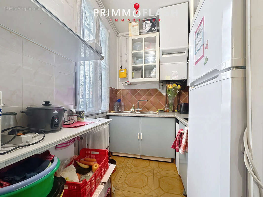 Appartement à AUBERVILLIERS