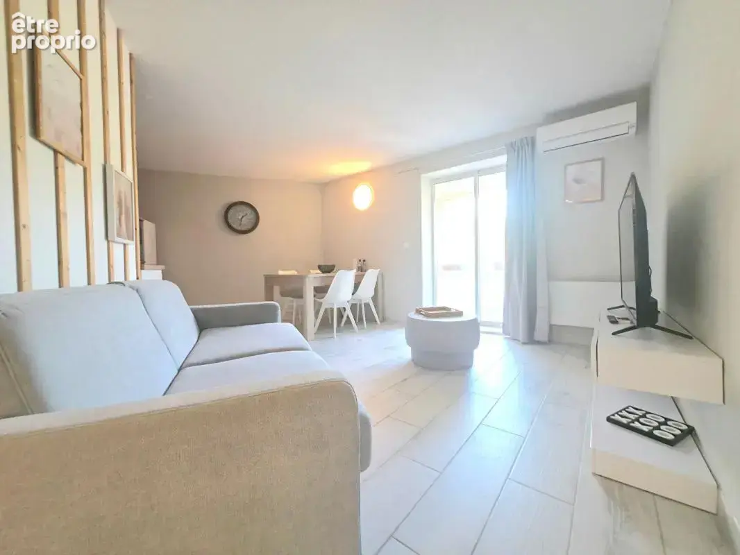 Bormes-la-favière dernier étage appartement entièrement rénové - photo 7