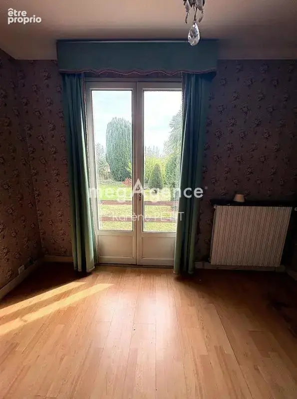 Maison familiale - beaux volumes et fort potentiel - photo 13