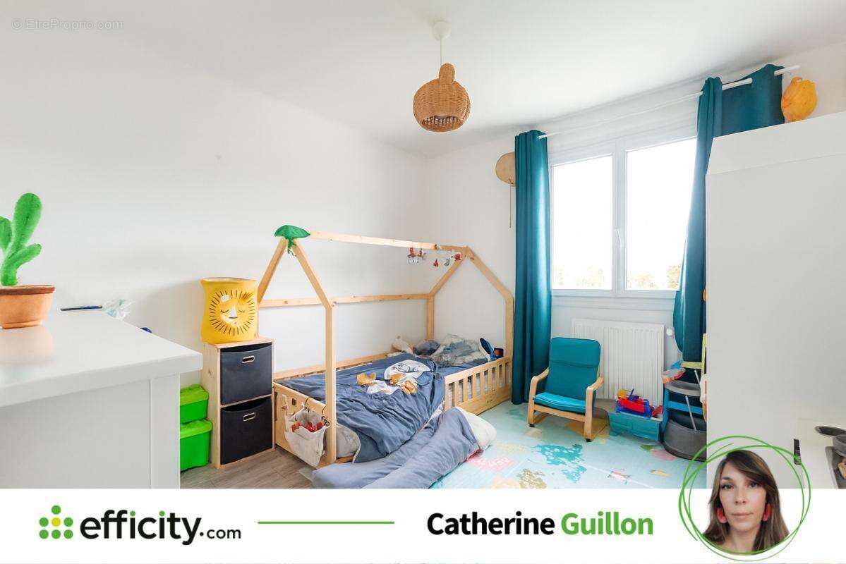 Maison à FONTAINE-LE-COMTE