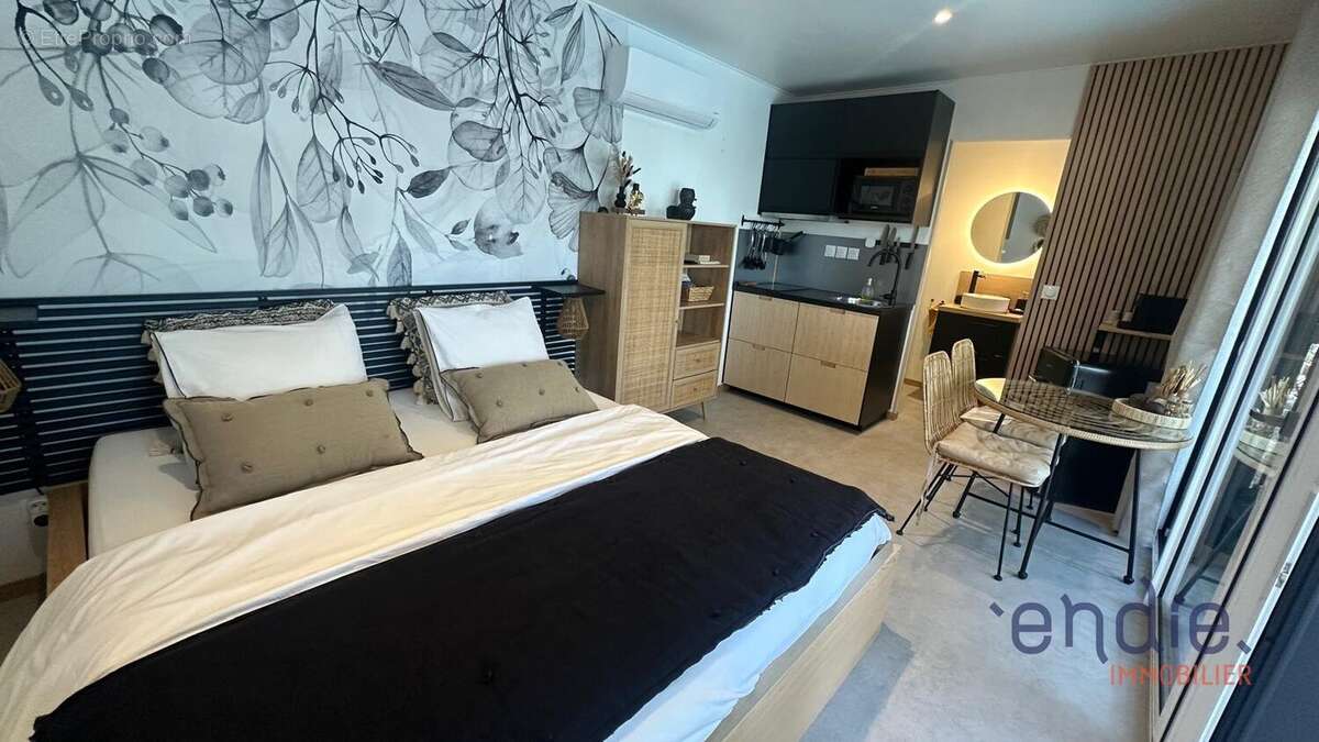 Tiny de 20m2 meublé, sur un terrain de 335m2 avec piscine - photo 5