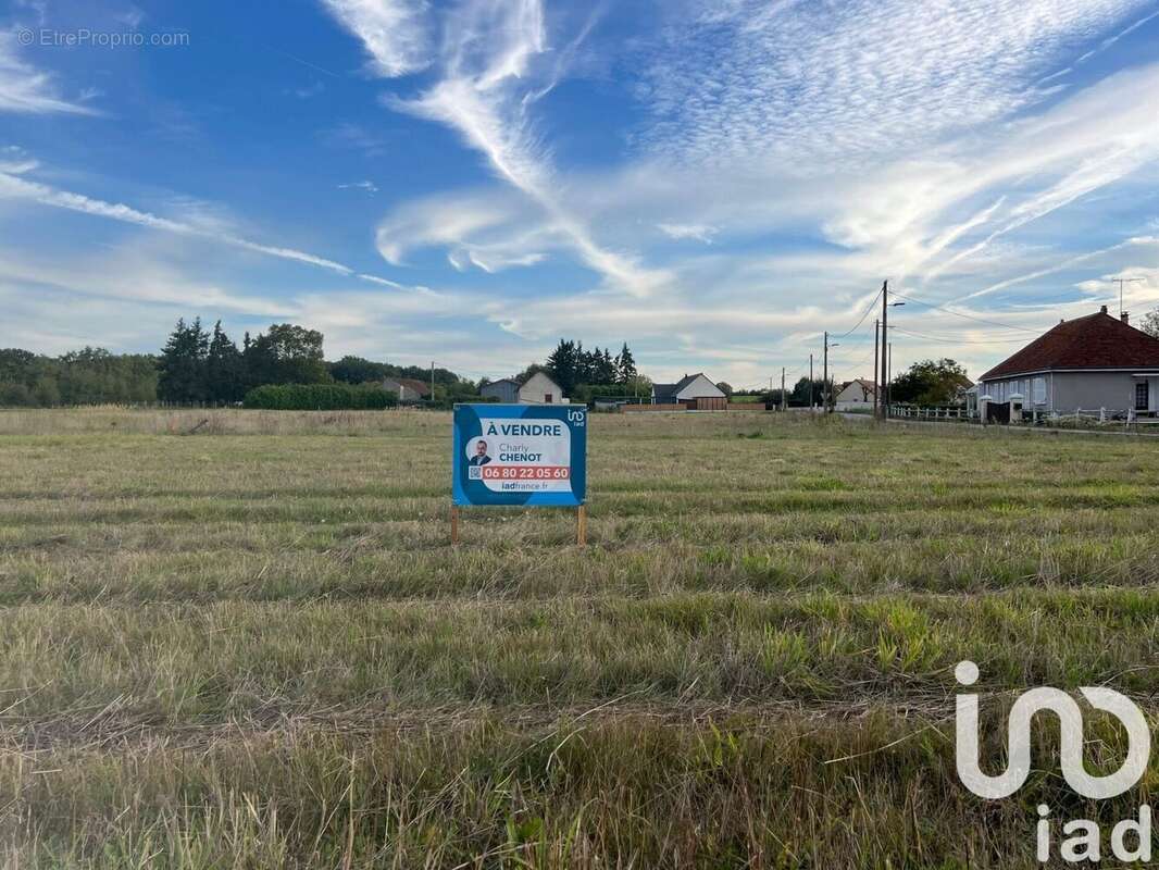 Photo 3 - Terrain à CHABRIS