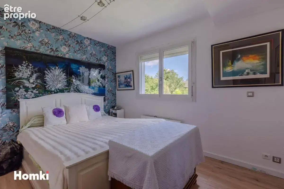 Appartement T5 de 108 m² à Saint-Symphorien-d'Ozon 69360, Avenue Robert Schumann avec jardin privatif et piscine - photo 11