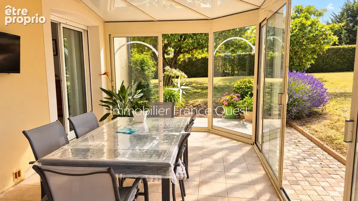 Grande maison contemporaine en parfait état - photo 5