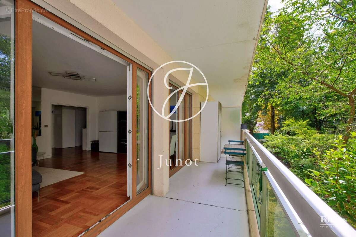 Appartement à SEVRES