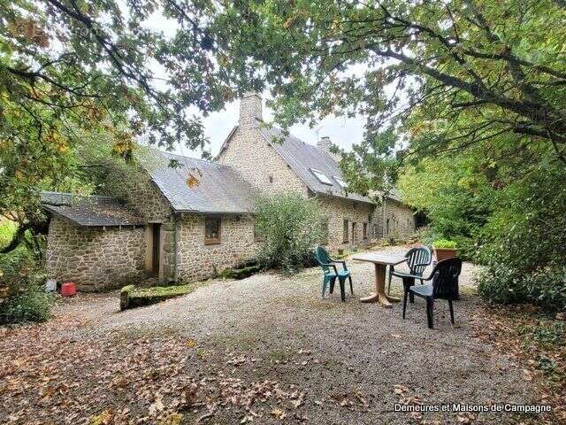 Maison à SAINT-CYR-DU-BAILLEUL