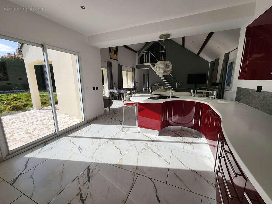 Maison moderne grands volumes - photo 15