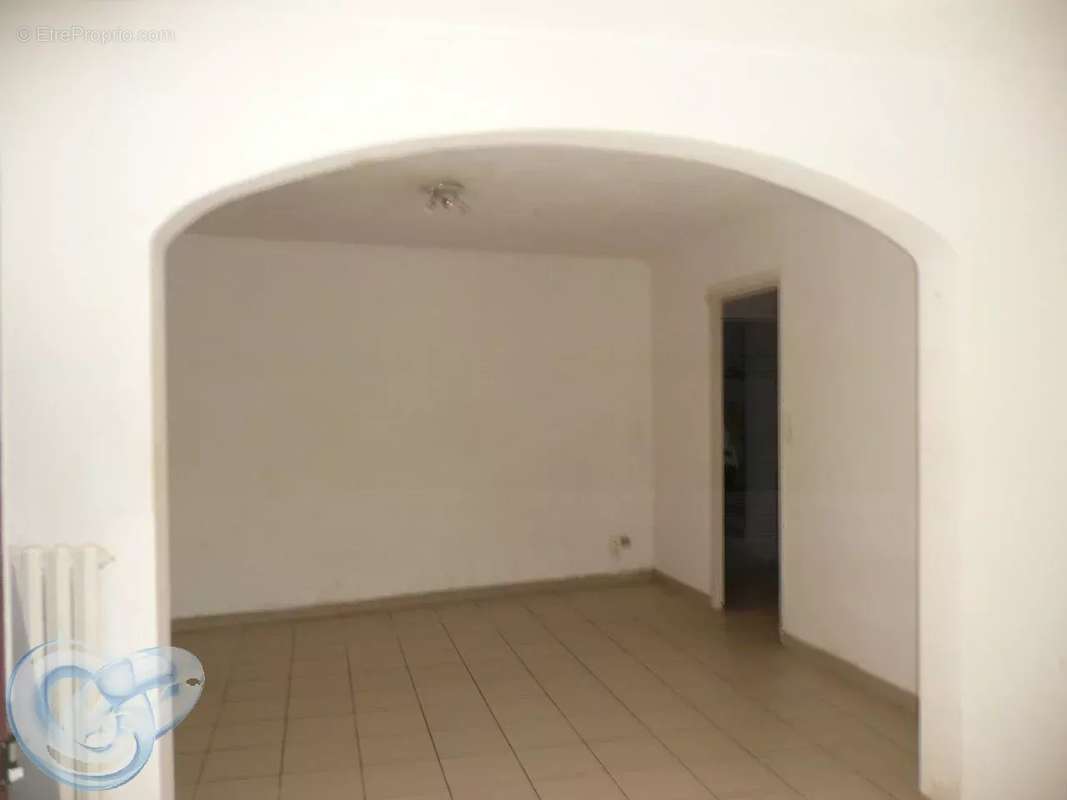 Maison à SAINT-MARTIAL-DE-NABIRAT