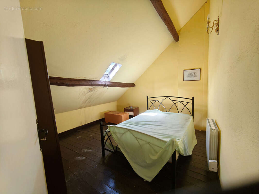 Maison à LE GRAND-BOURG