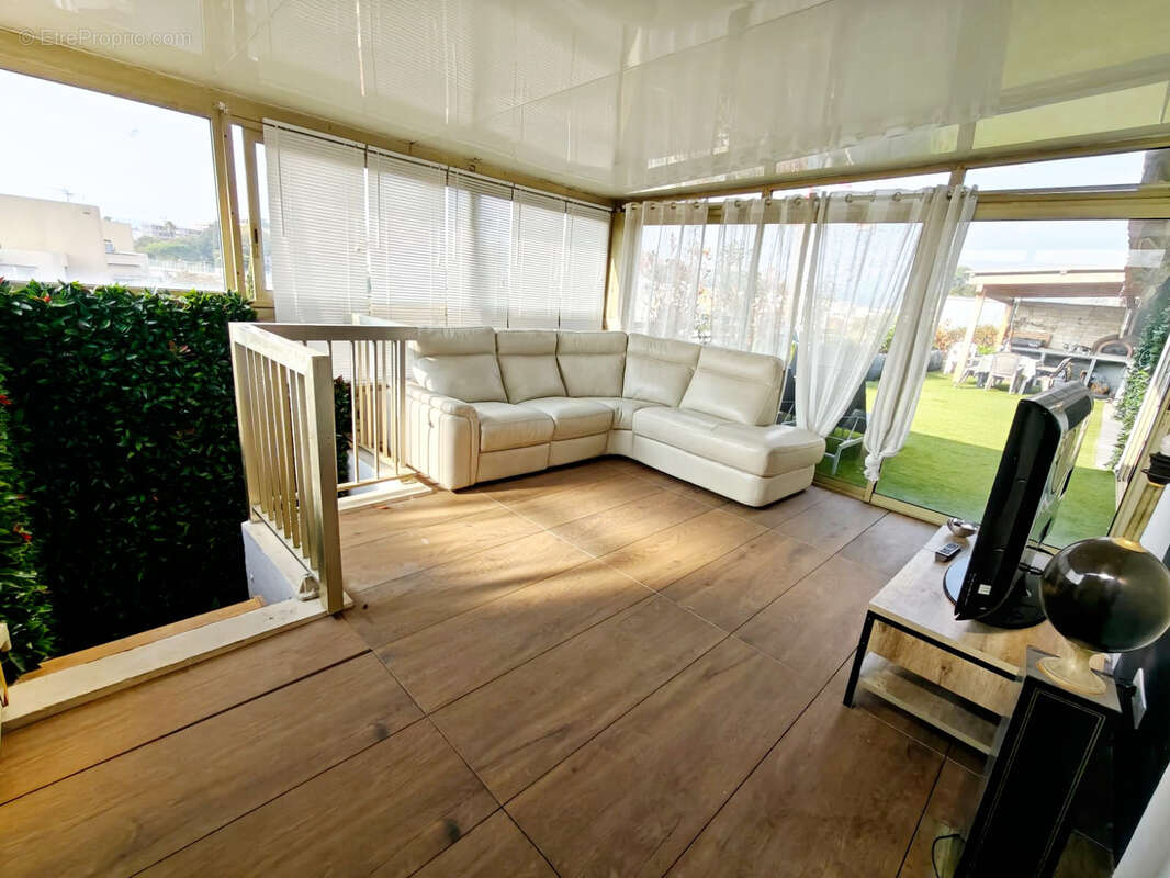 Appartement à CAGNES-SUR-MER