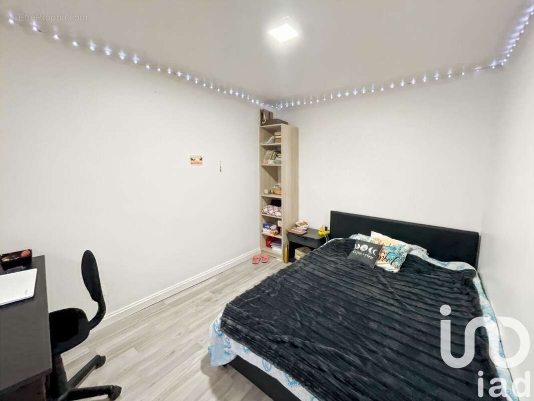 Photo 4 - Maison à SURY-LE-COMTAL