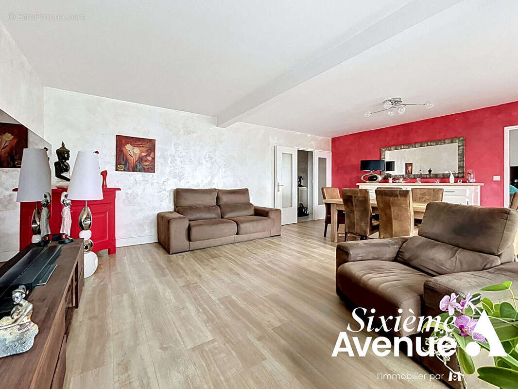 Appartement à CORBAS