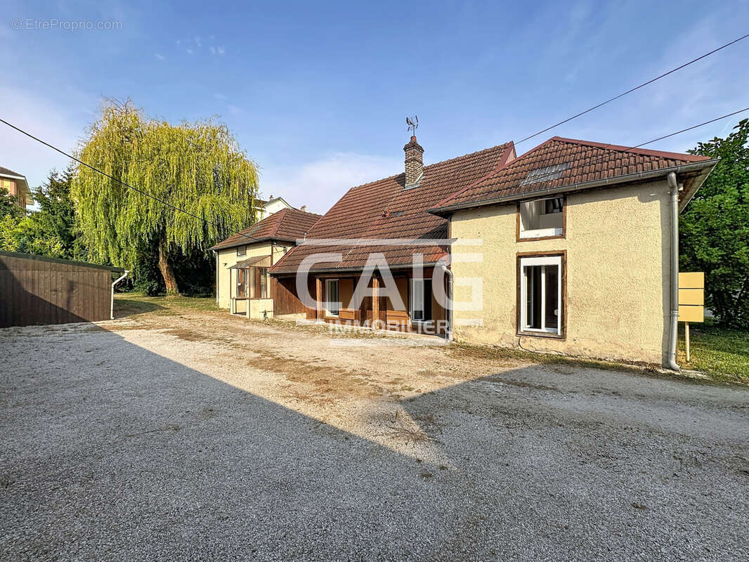 TROYES - Secteur Jules Guesde - Proche du centre-ville - photo 3