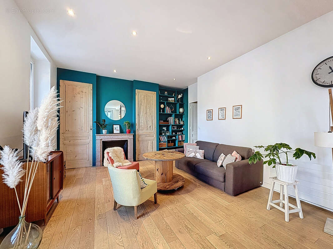 Appartement à LYON-7E