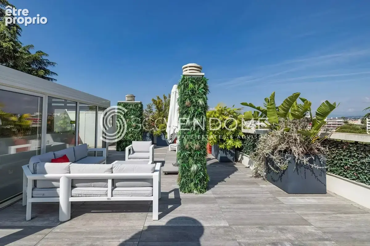 Cannes montfleury duplex 152m² renove 3 chambres toit terrasse 130m² - photo 2